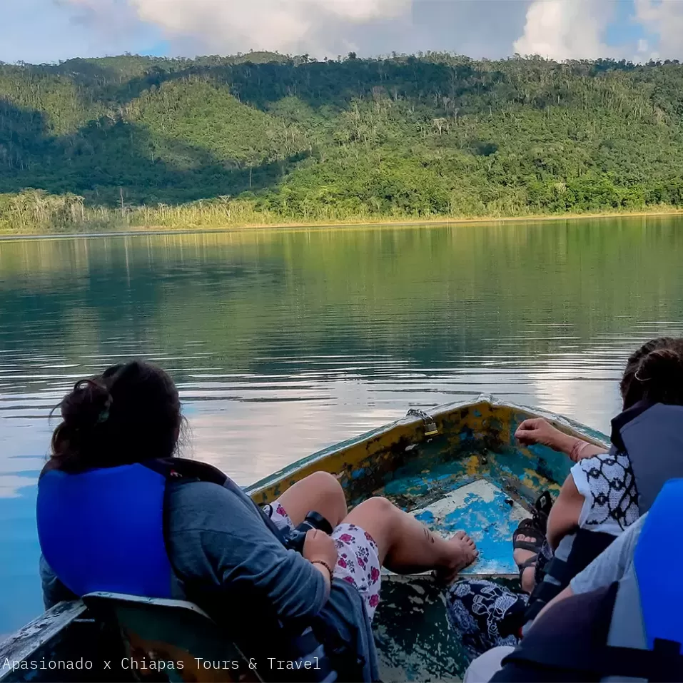 Aventúrate en Nahá y Laguna Metzabok