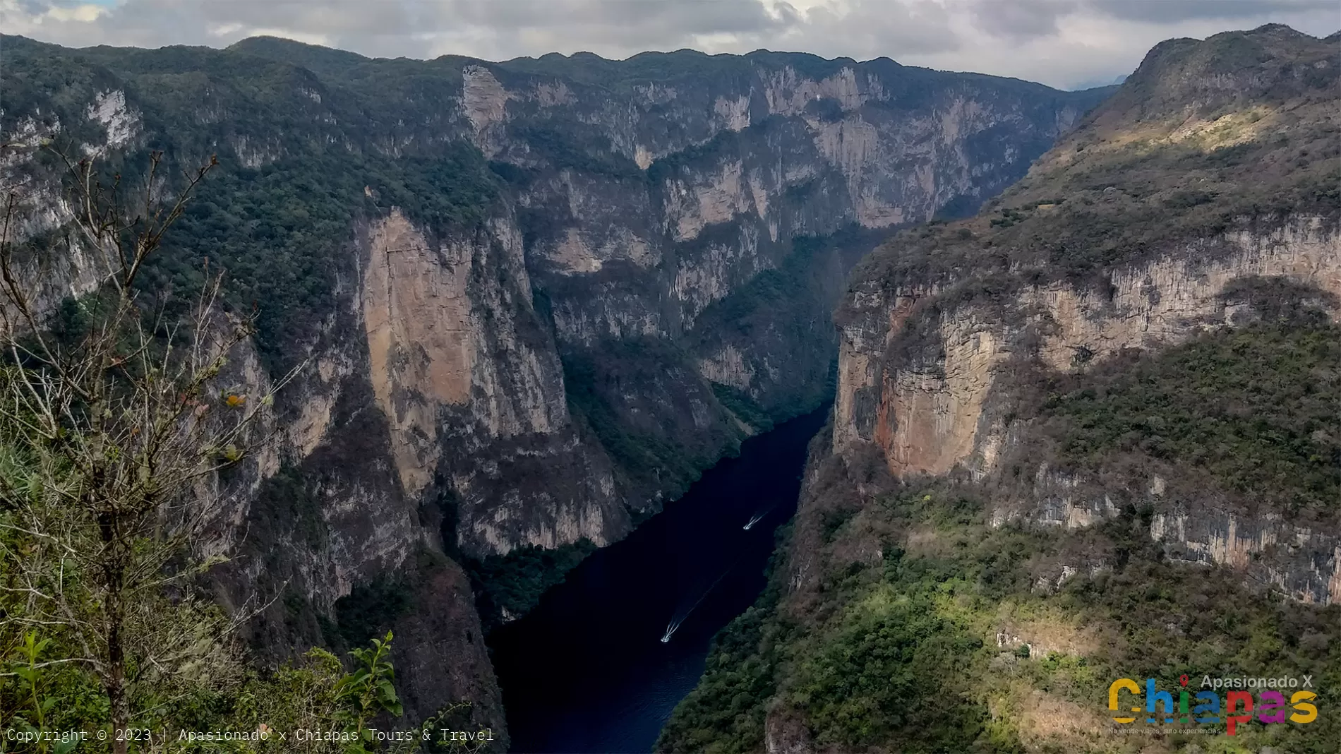 Chiapas en su esplendor: Río Grijalva y el Cañón del Sumidero
