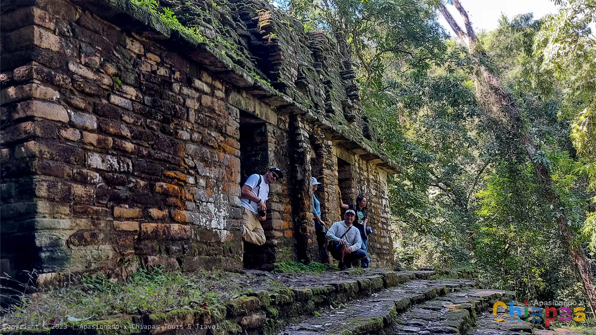 Recuerdos de turistas en Yaxchilán, Chiapas